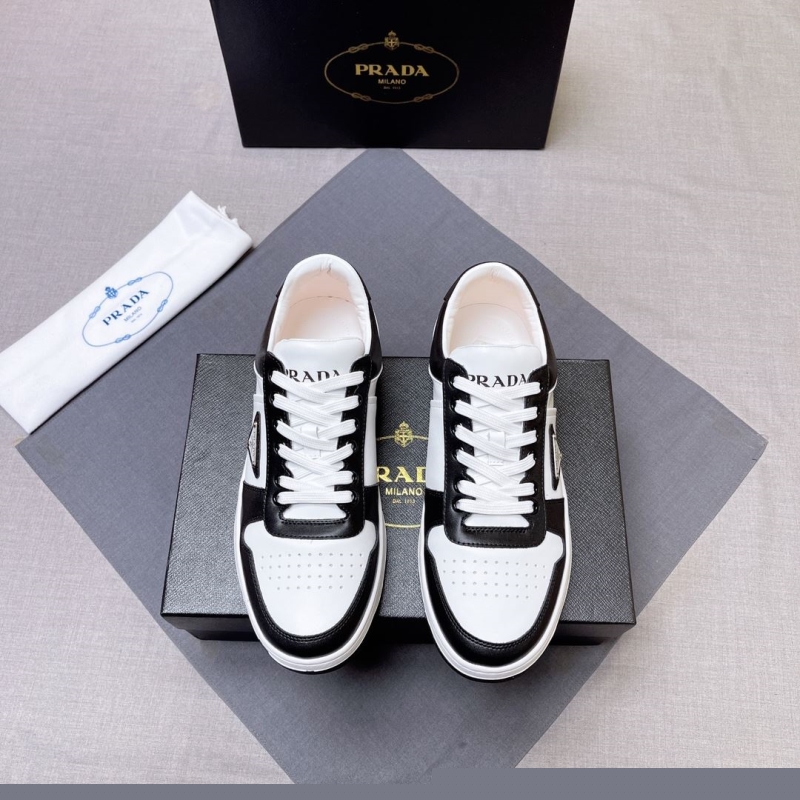 Pra*a casual shoes